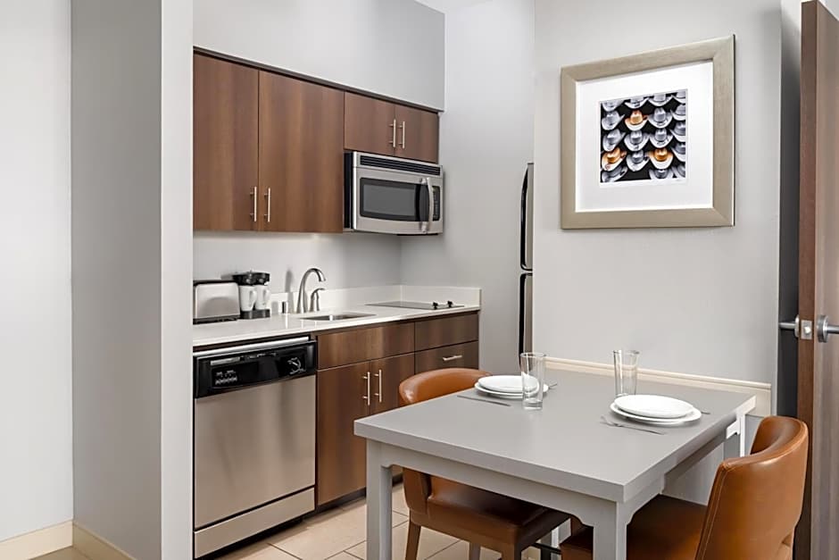 Homewood Suites By Hilton Midland