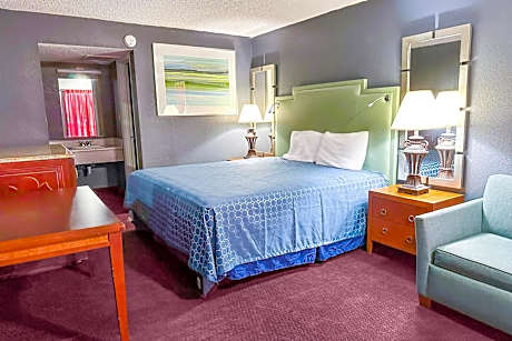 King Bed Non-Smoking