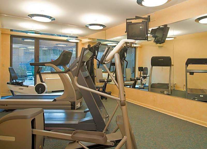 Murray Hill East Suites