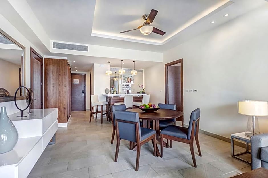 Royalton Blue Waters Autograph All-Inclusive Resor