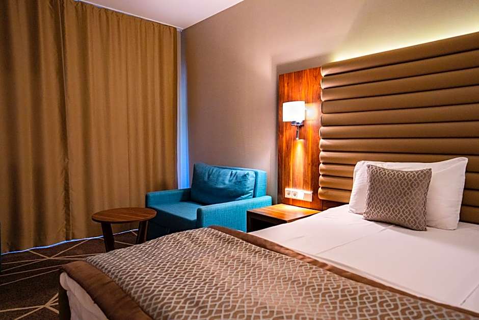 Puzzle Hotel Airport Frankfurt