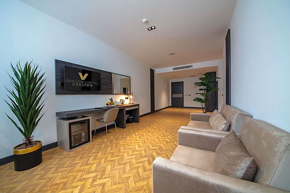 V Center Hotel
