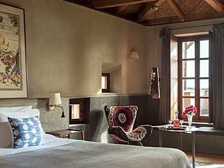 Premium Residence