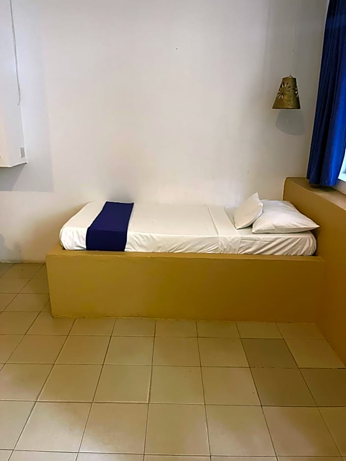 27 Cafe Zanzibar Airport Hotel