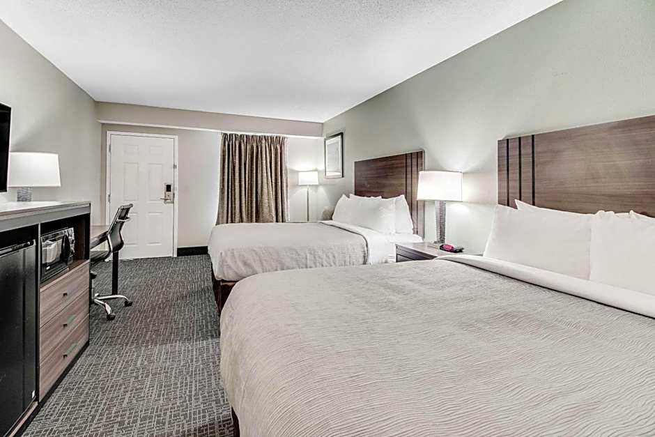 Quality Inn - White House