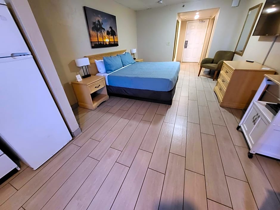 Beachside Hotel - Daytona Beach Shores