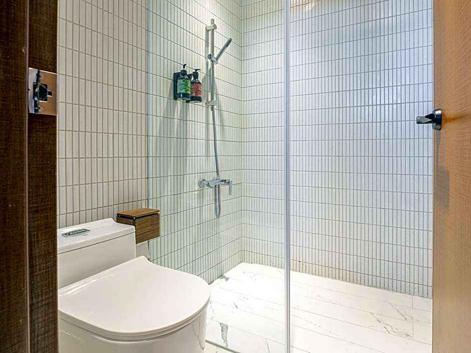 Kenting Sea Wall 130