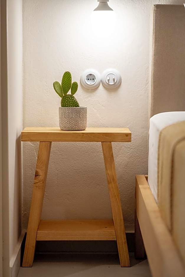 Capella Skiathos, Residences