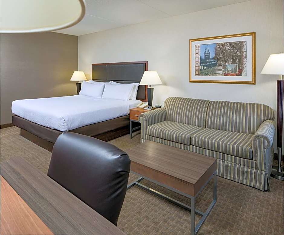 Holiday Inn Manchester Airport By IHG