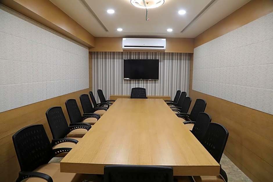 Hotel Aditya Residency