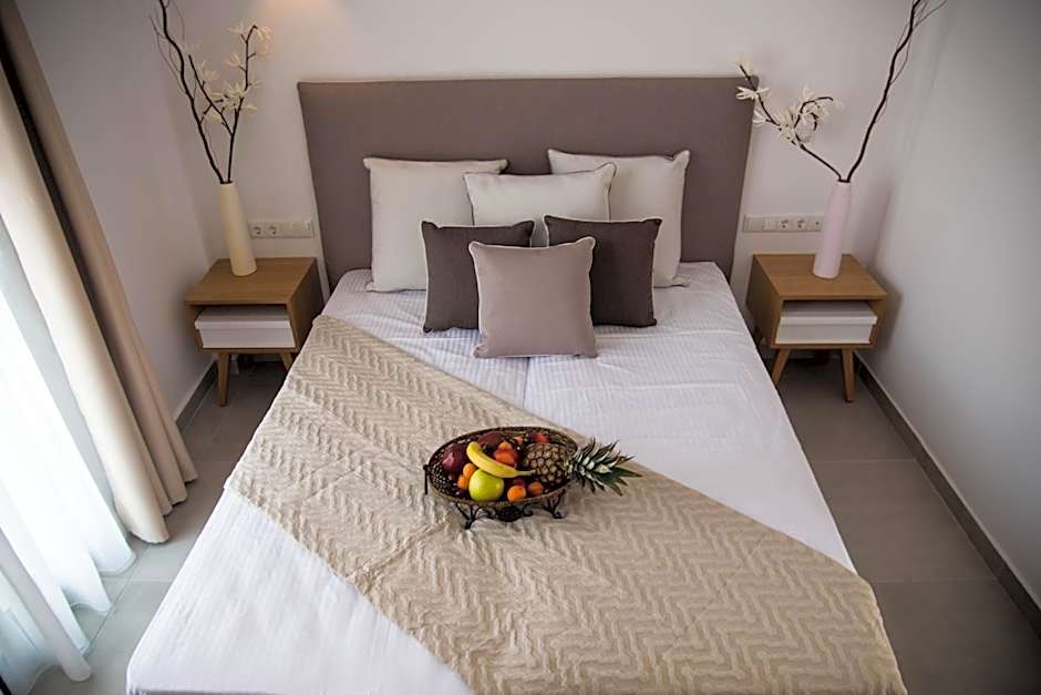 Stavros Beach Hotel