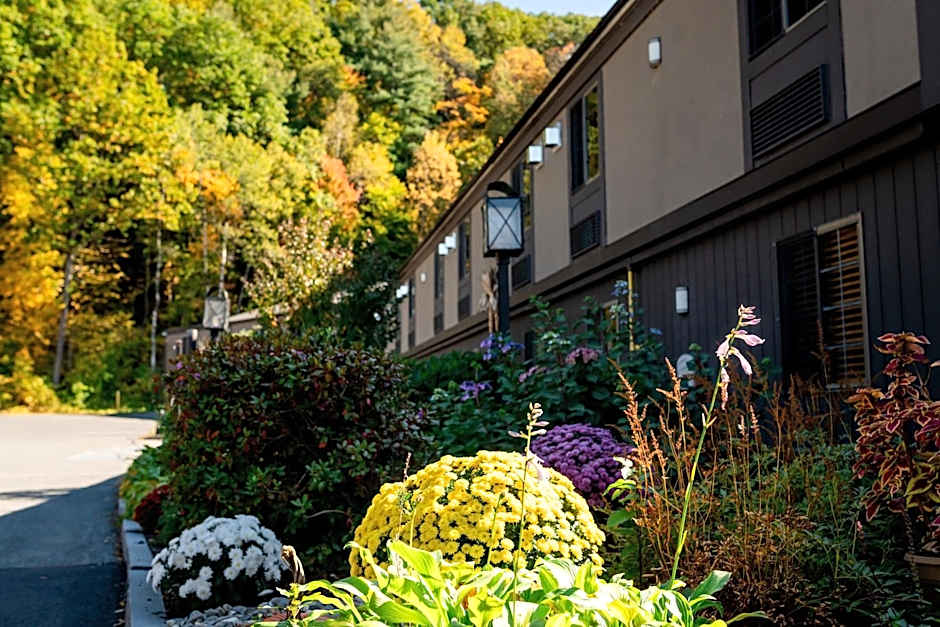 Fireside Inn & Suites West Lebanon