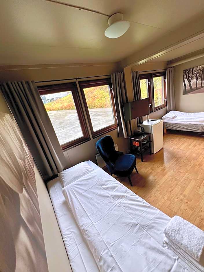 Sandmoen Bed & Breakfast, Free Parking