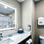 Holiday Inn Express Hotel & Suites Council Bluffs - Convention Center Area By IHG