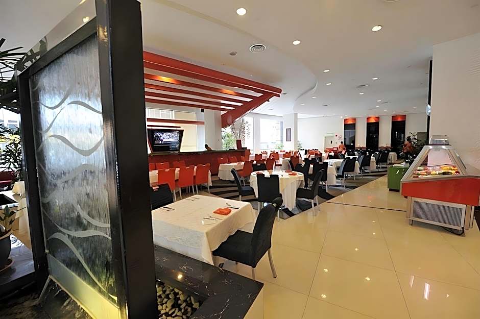 Abell Hotel
