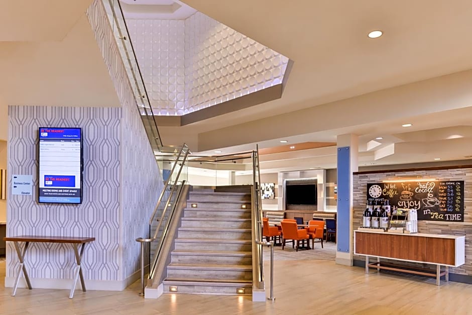 Holiday Inn Express Hotel & Suites Elk Grove Ctrl - Sacramento S By IHG