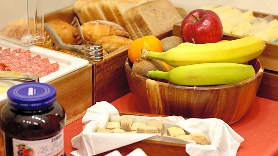 Les Suites Bari BED AND BREAKFAST