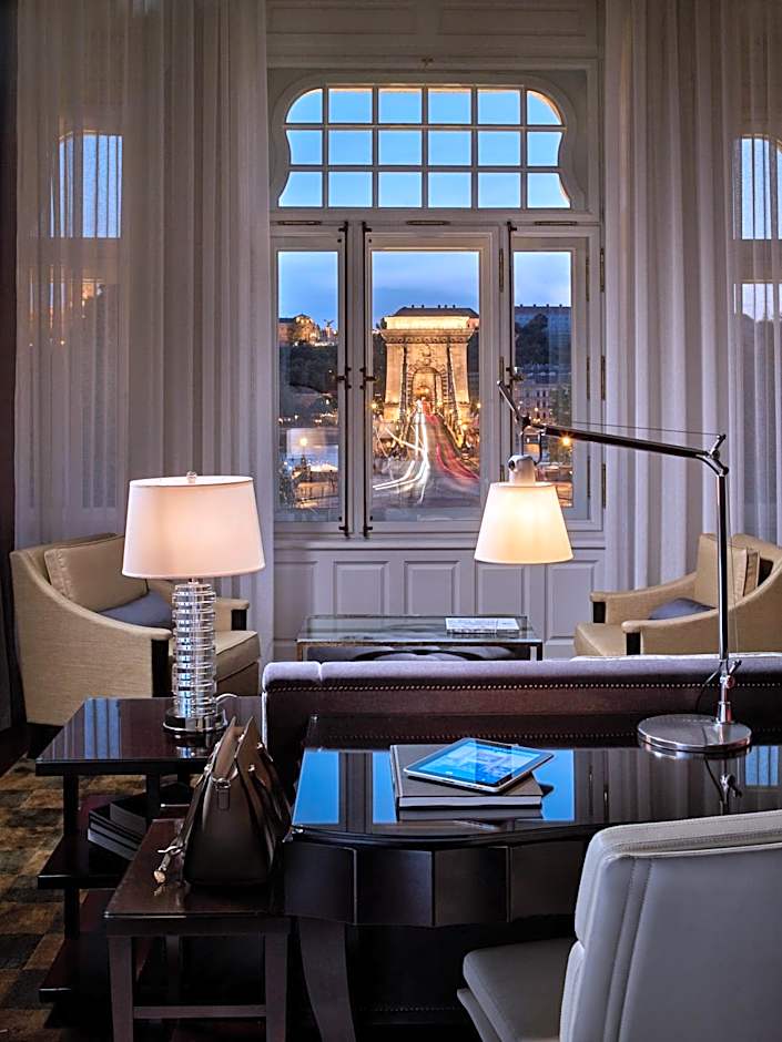 Four Seasons Hotel Gresham Palace Budapest