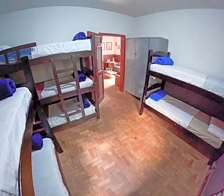 Bed in 6-Bed Mixed Dormitory Room