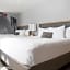 Hotel Saint Clair - Magnificent Mile