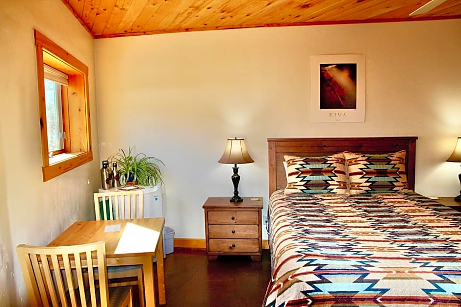 Red Moon Lodge