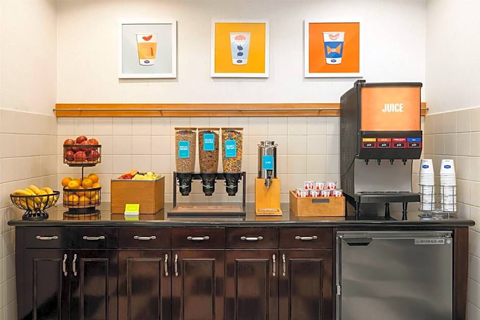 Hampton Inn By Hilton And Suites Baton Rouge