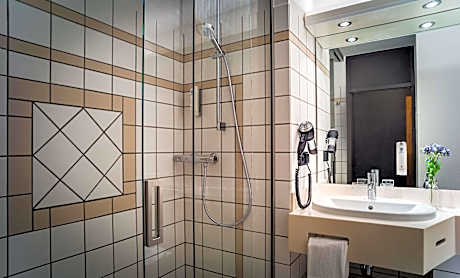 Executive Single Room with Balcony