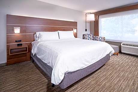 King Hear Accessible Roll In Shower Nonsmoking