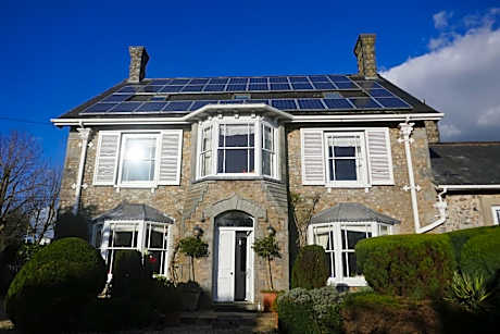 Kerrington House