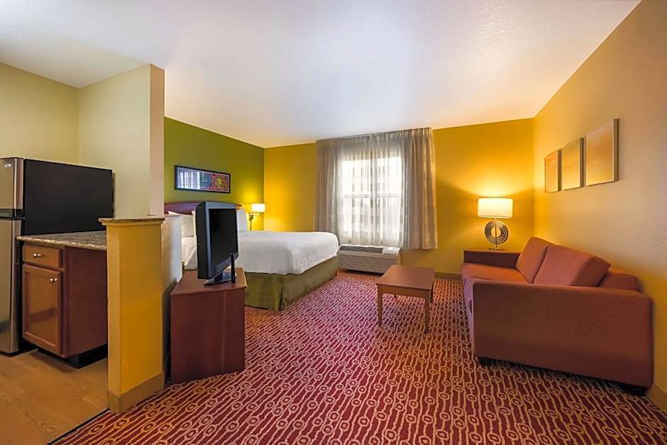 Sonesta Simply Suites Detroit Novi