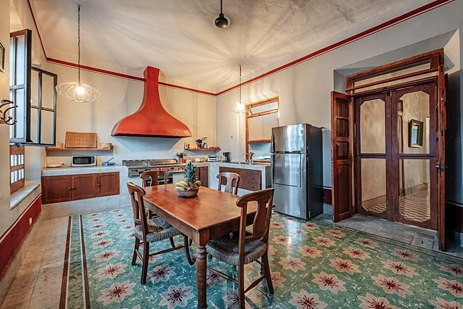 La 54/ in the hearth of downtown of Mérida