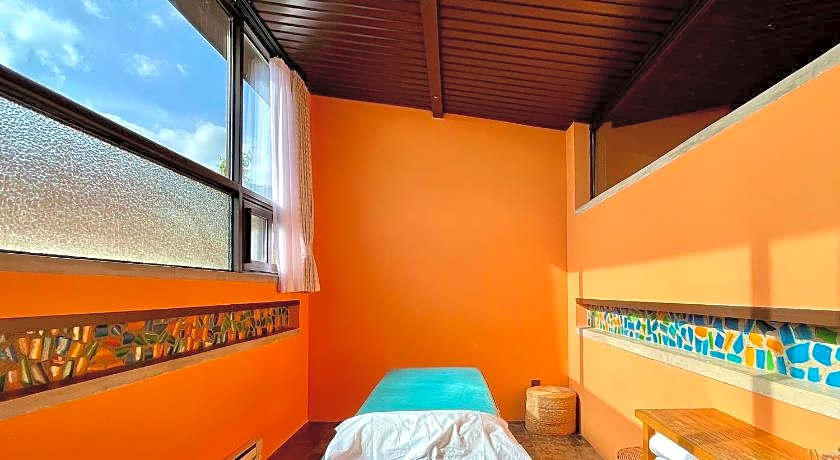 Brickyard Retreat at Mutianyu Great Wall