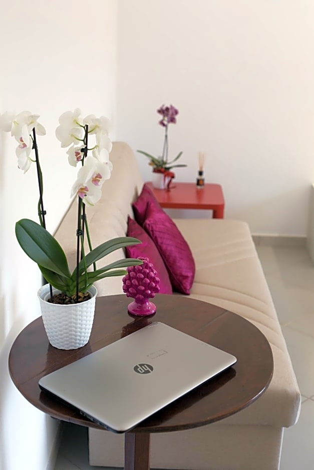 Estate4home - SOFIA FLORA