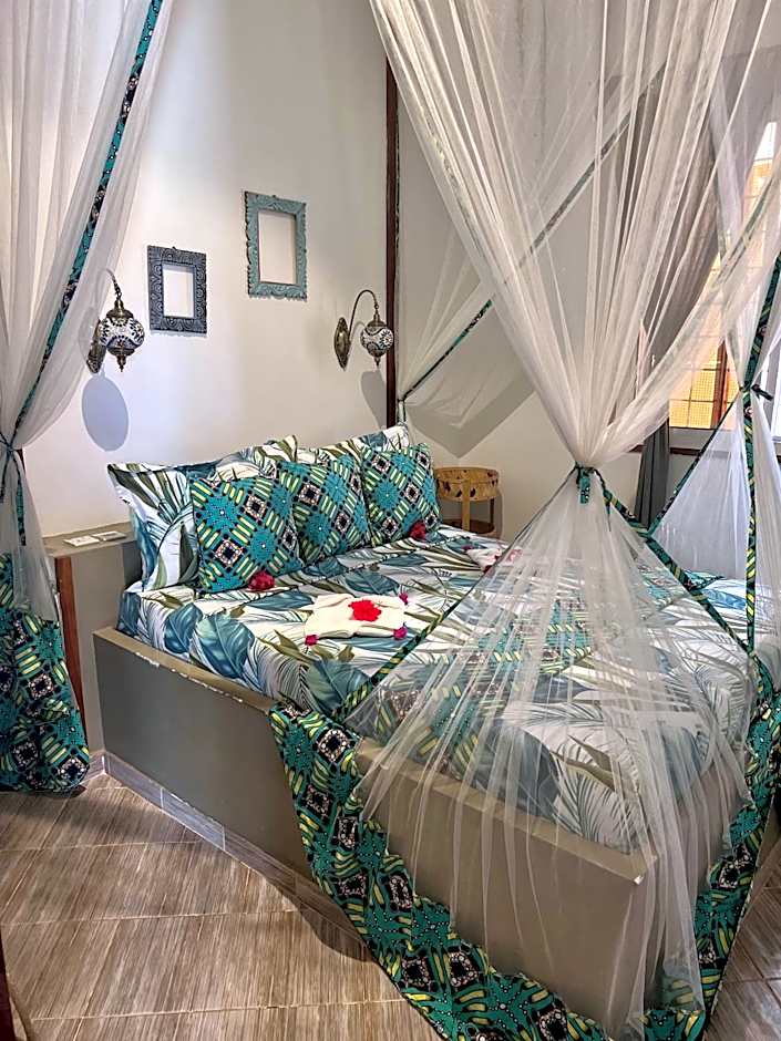 Gadea Boutique Hotel& Gadea Garden Italian Restaurant