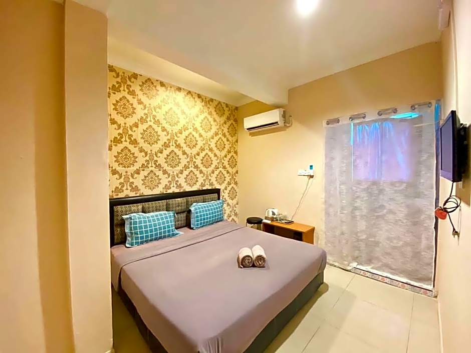 MJ inn