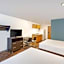 WoodSpring Suites Bentonville