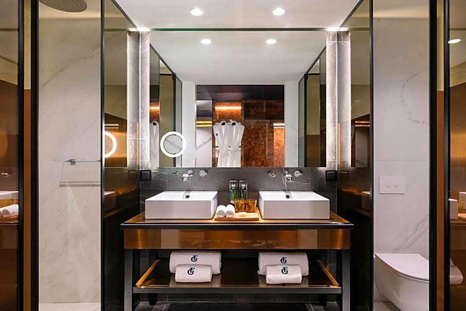 Forte de Gaia, Autograph Collection