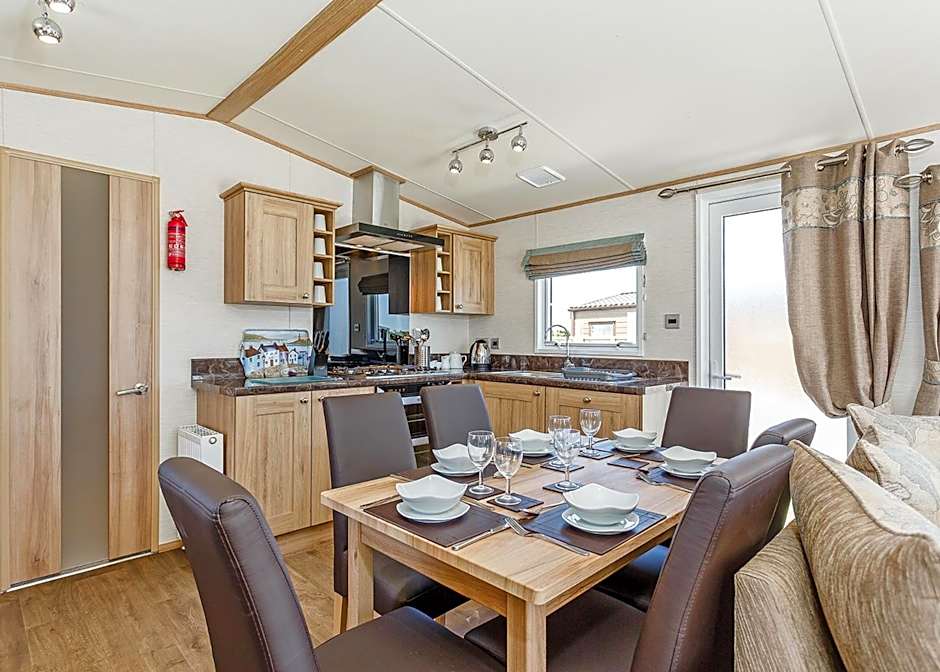 Looe Coastal Retreat