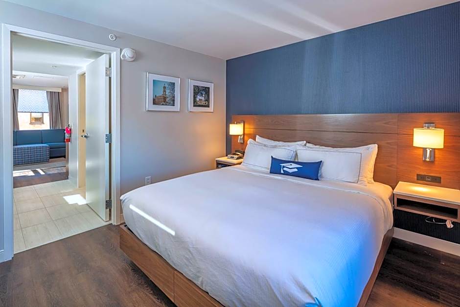 Scholar State College, Tapestry Collection by Hilton