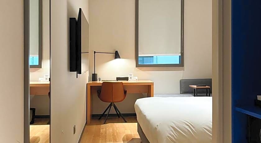 Ibis Ambassador Suwon