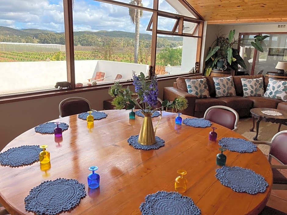 Merwenstein - Farm House, Cottages, Studio-Units