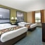 Super 8 by Wyndham Midland