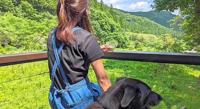 Tanigawa Valley Lodge & Coffee Roastery