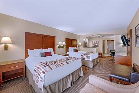 Queen Room with Two Queen Beds and Sofa Bed - Non-Smoking