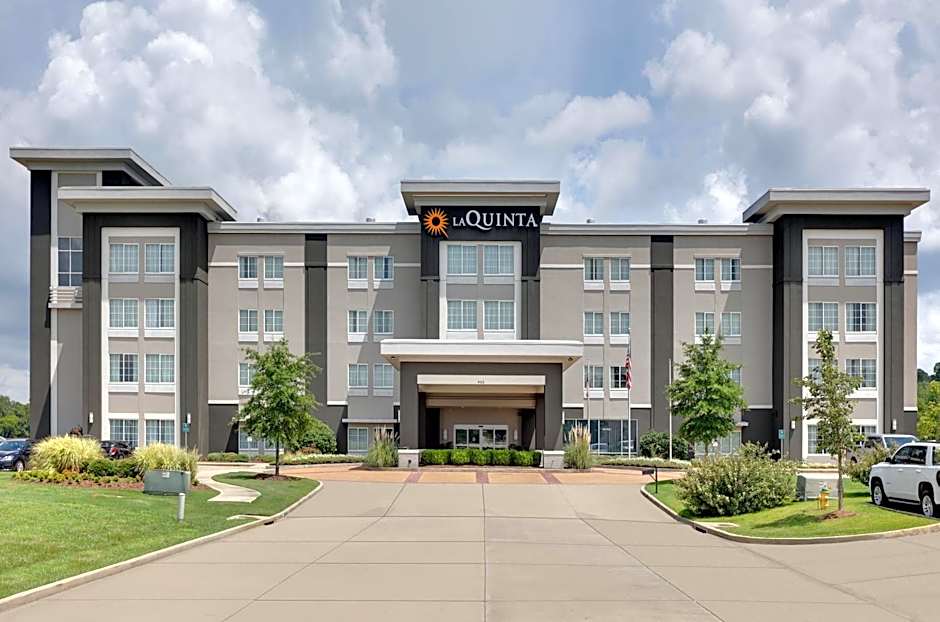 La Quinta Inn & Suites by Wyndham Starkville