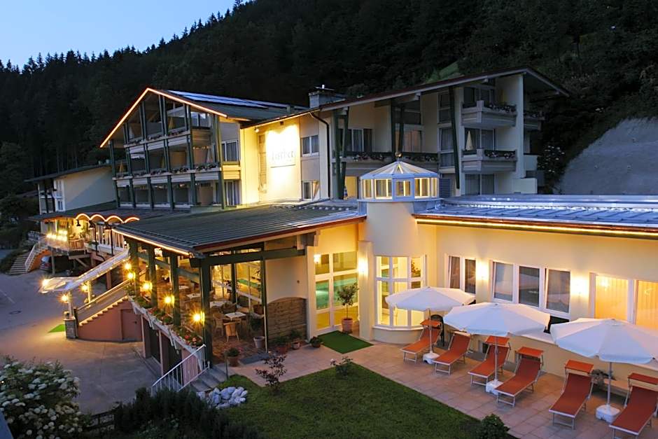 Alpenhotel Fischer - Adults Only