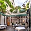 Hotel Duc De St-Simon