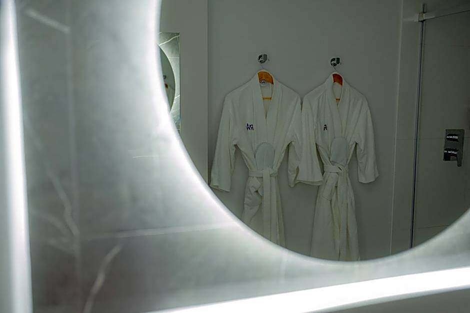 Hotel Royal William, an Ascend Collection Hotel