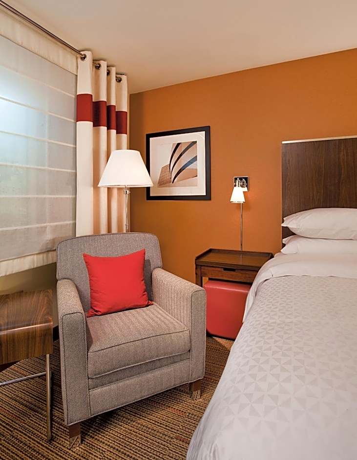 The Crossroads Hotel - Newburgh
