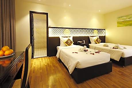 Deluxe Family Room